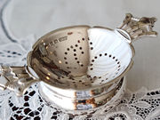 Vo[oXPbg antique silver basket