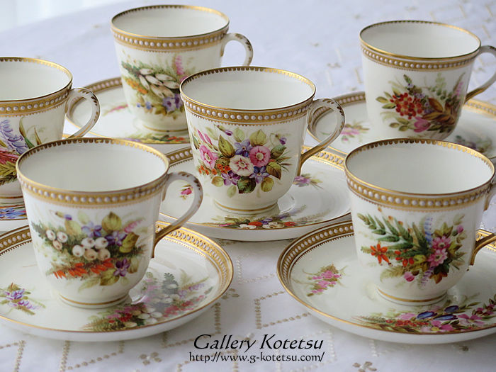 CE[X^[Jbv\[T[ royalworcestercup&saucer