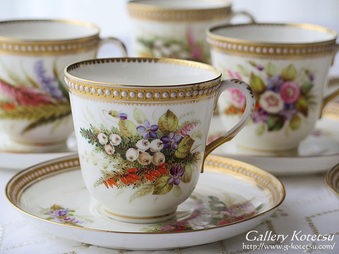 CE[X^[Jbv\[T[ royalworcestercup&saucer