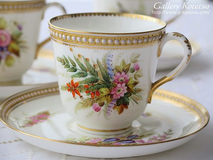 CE[X^[Jbv\[T[ royalworcestercup&saucer