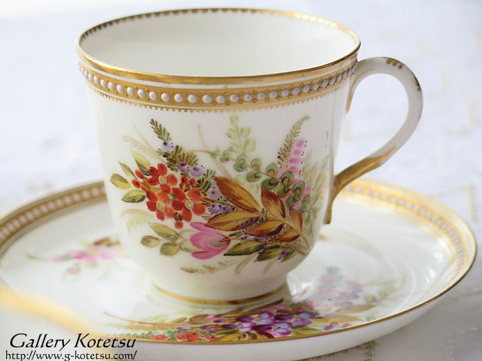 CE[X^[Jbv\[T[ royalworcestercup&saucer