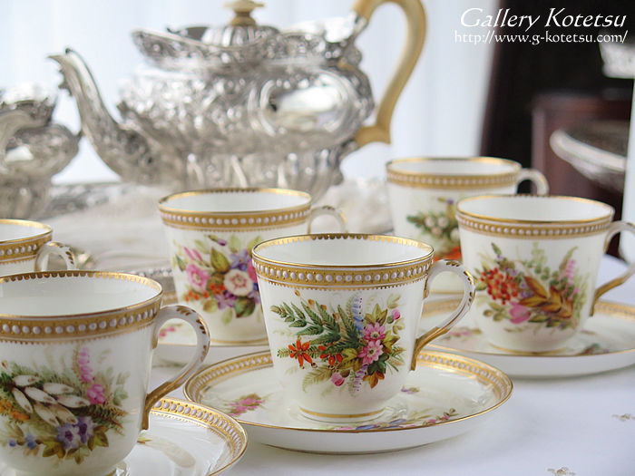 CE[X^[Jbv\[T[ royalworcestercup&saucer