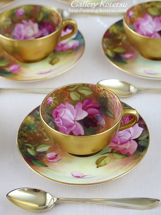 ロイヤルウースターカップ&ソーサー royalworcestercup&saucer