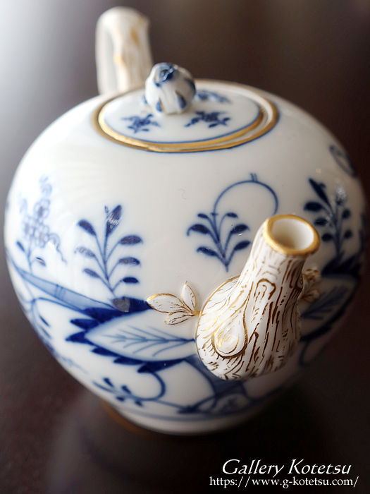 }CZeB[|bg meissen tea pot
