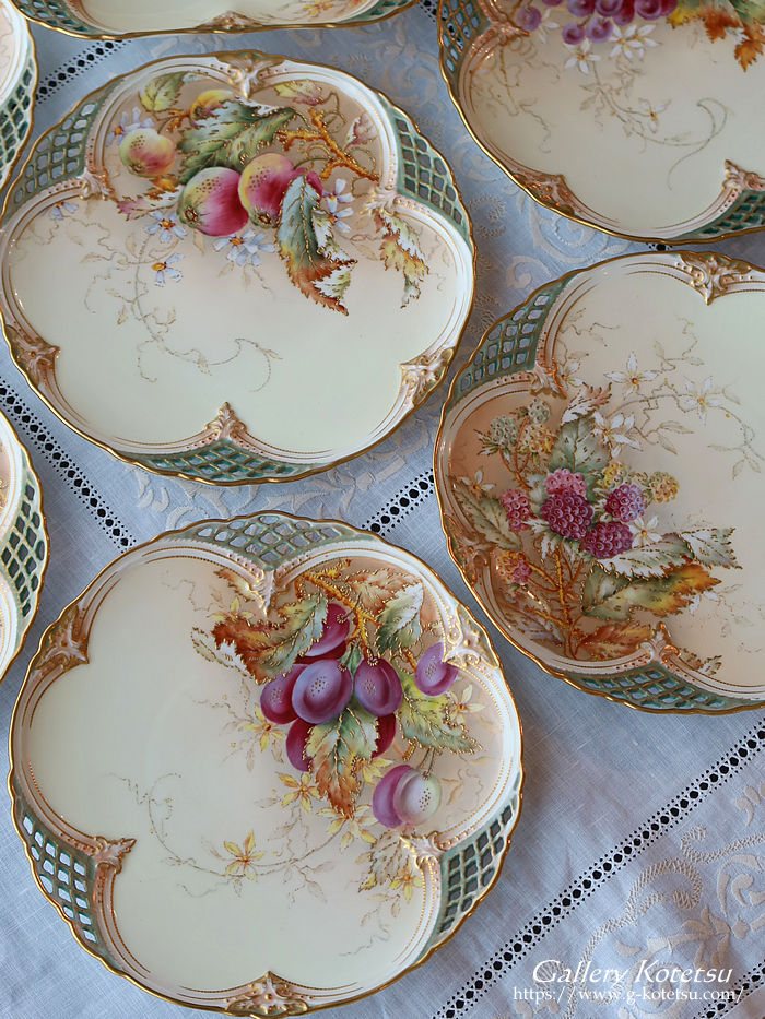 ロイヤルウースター アンティーク royal worcester