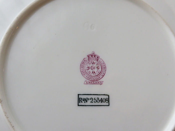 ロイヤルウースター アンティーク royal worcester