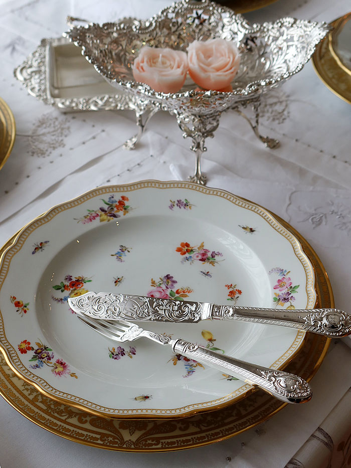 }CZ antique meissen