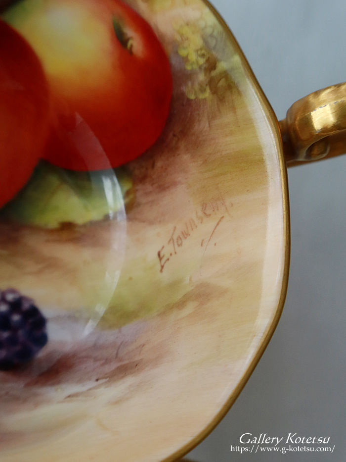 Royalworcester ���C�����E�[�X�^�[