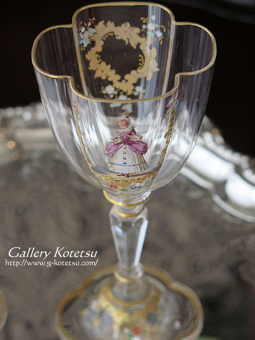 マイヤーズネッフェのエナメルグラス MeyrsNeffe enamelglass