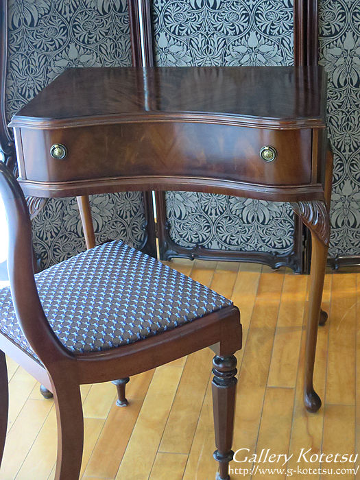 アンティークファニチャー antique furniture
