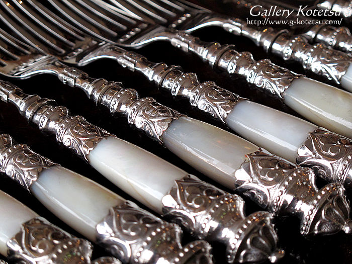 �}�U�[�I�u�p�[���f�U�[�g�J�g�����[