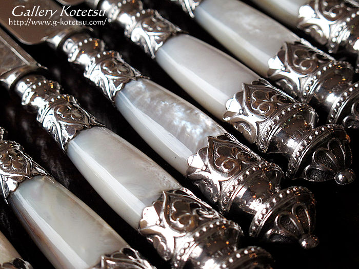 �}�U�[�I�u�p�[���f�U�[�g�J�g�����[