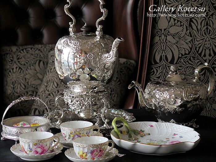 �V���o�[�e�B�[�P�g��