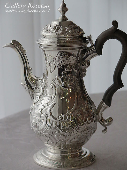 silver coffeepot Vo[R[q[|bg