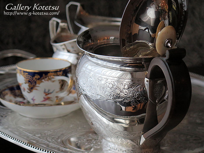 Vo[eB[Zbg antique silver teaset