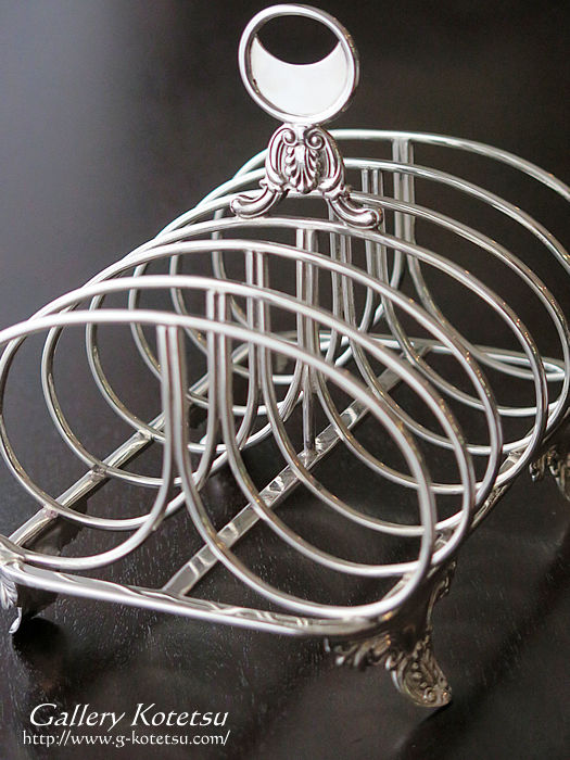 Vo[g[XgbN antique silver toastrack