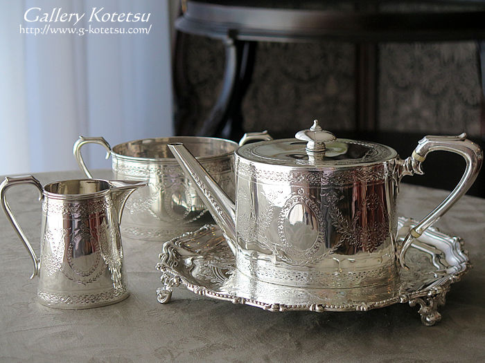 Vo[eB[Zbg antique silver teaset