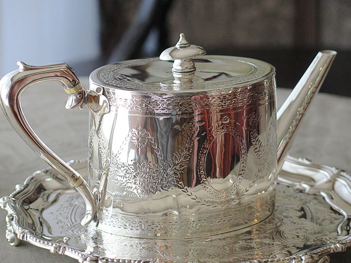 Vo[eB[Zbg antique silver teaset