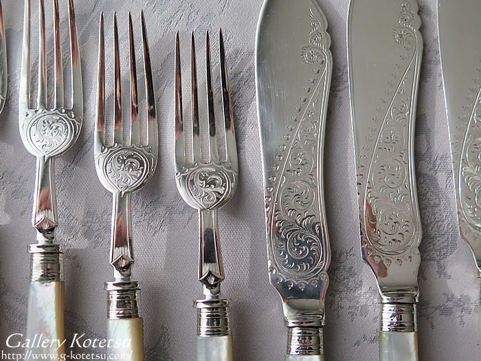 }U[Iup[Jg[ mother of pearl silver cutlery