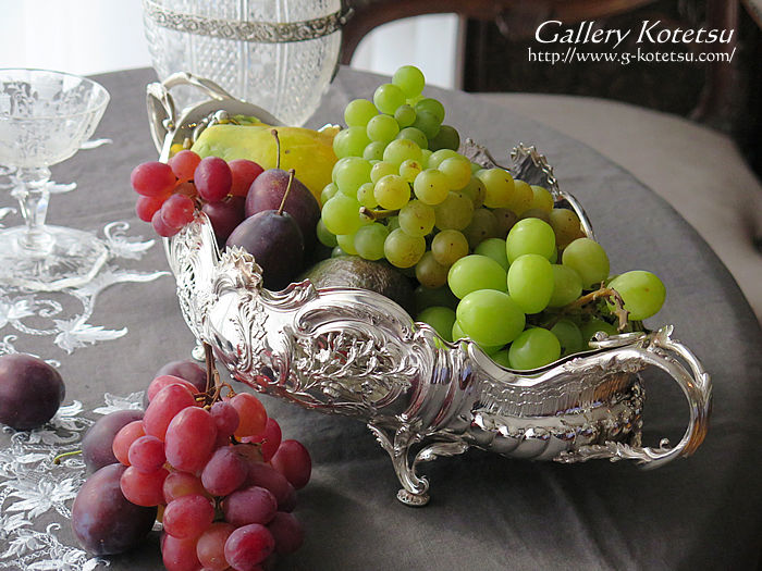 �V���o�[�W�����f�B�j�G�[�� antique silver jardiniere