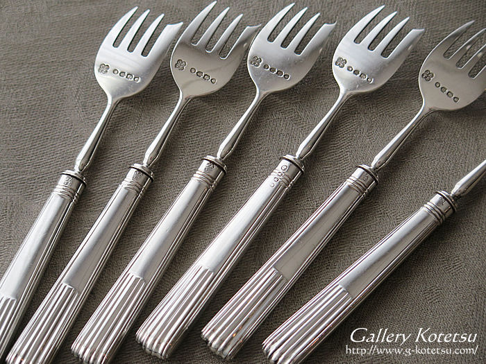 Vo[yCXg[tH[N antique silver paystry fork