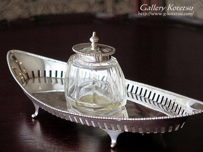 AeB[NVo[@CNX^h antiquesilver inkstand