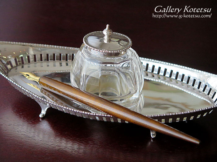 AeB[NVo[@CNX^h antiquesilver inkstand