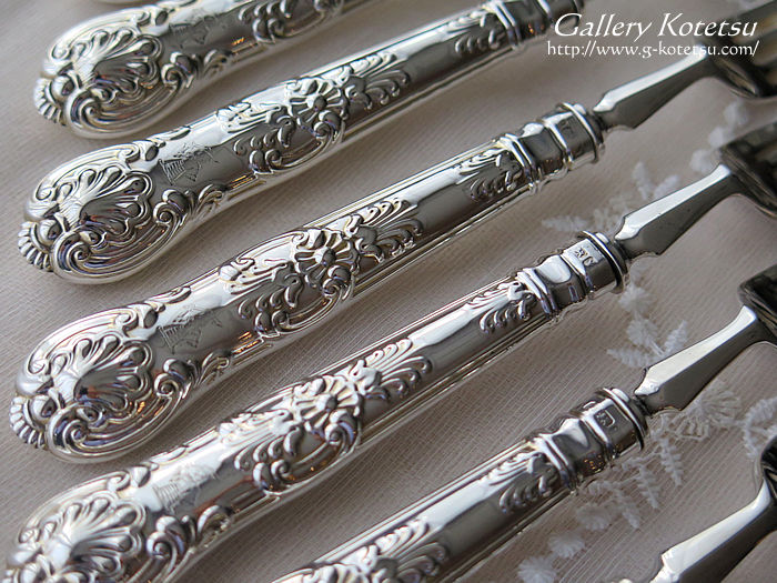 AeB[NVo[@fU[gJg[ antiquesilver dessertcutlery