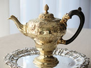 シルバーティーポット antique silver teapot
