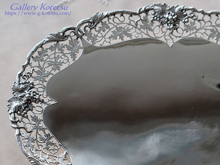 AeB[NVo[ antiquesilver dish