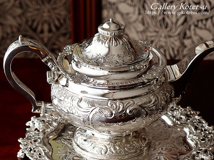 Vo[eB[|bg antique silver teapot