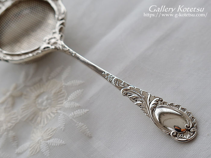 AeB[NVo[@eB[Xg[i[ antique silver tea strainer