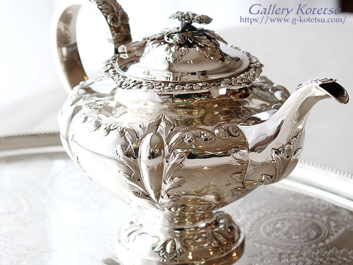 Vo[eB[|bg antique silver teapot