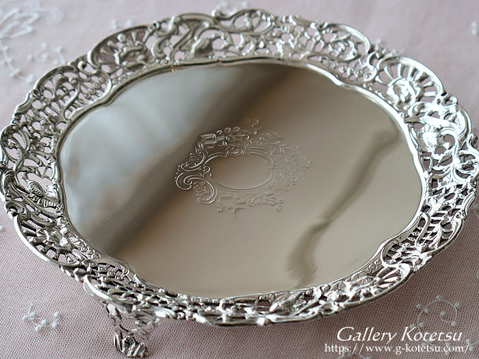 Vo[T@ antiquesilver salver