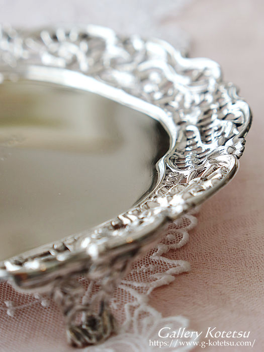 antique silver salver AeB[NVo[@T@