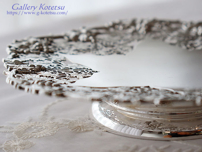 AeB[NVo[ antiquesilver dish