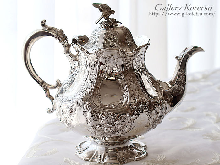 Vo[eB[|bg antique silver teapot