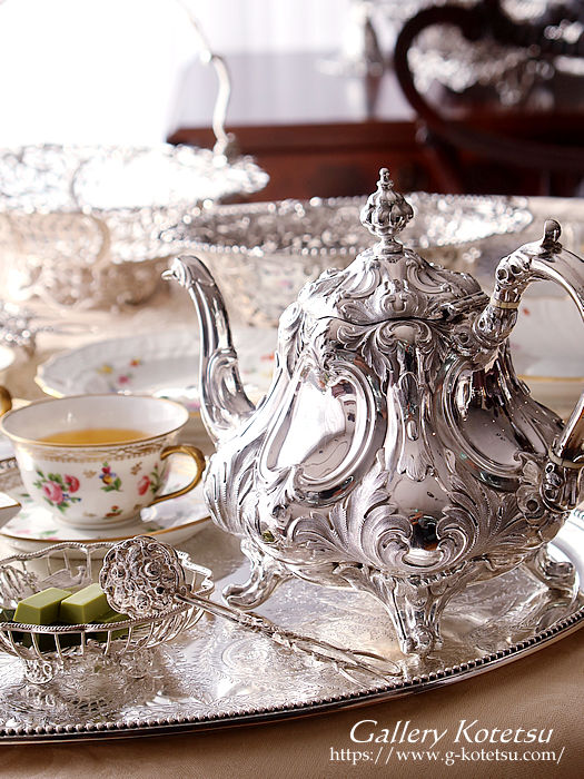 Vo[eB[|bg antique silver teapot