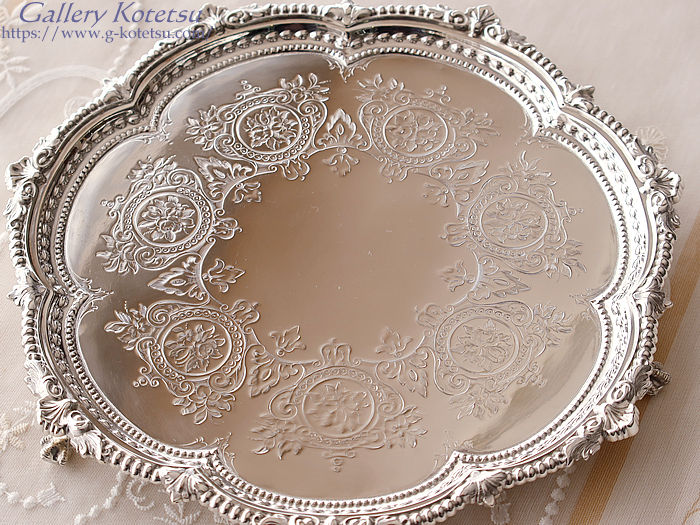 Vo[T@ antiquesilver salver