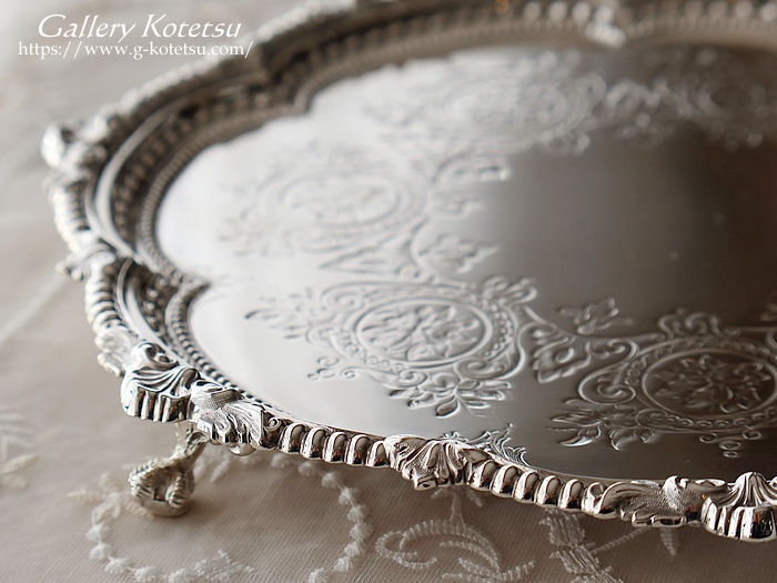 Vo[T@ antiquesilver salver