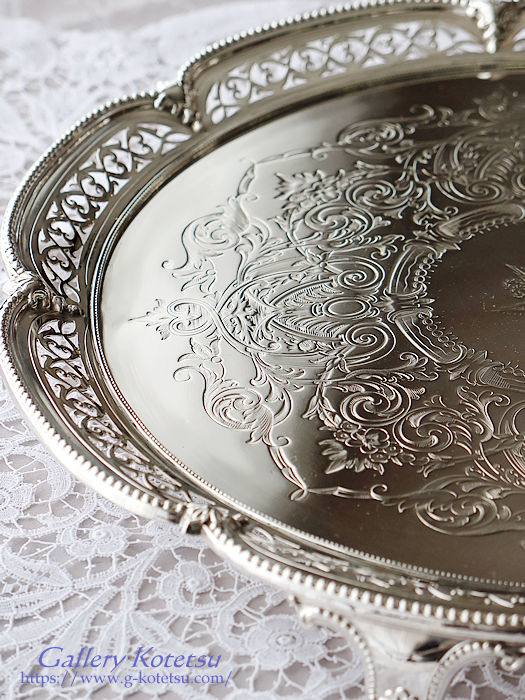 Vo[T@ antiquesilver salver