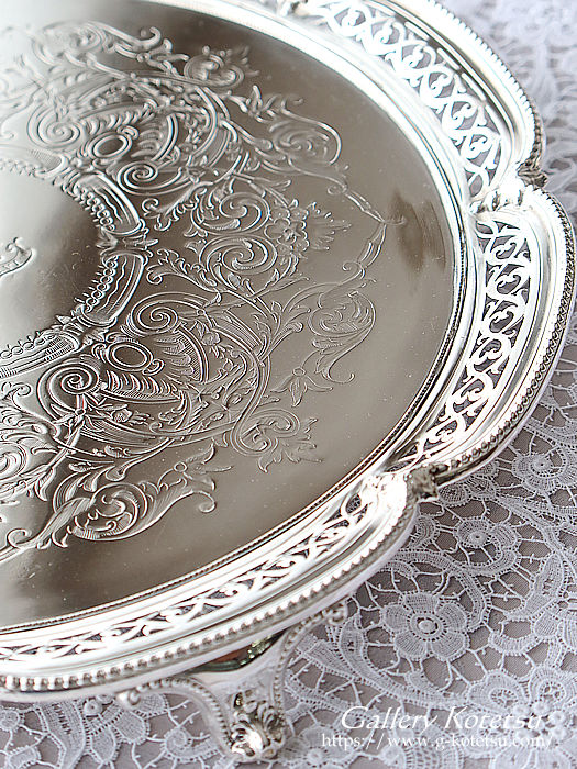 Vo[T@ antiquesilver salver