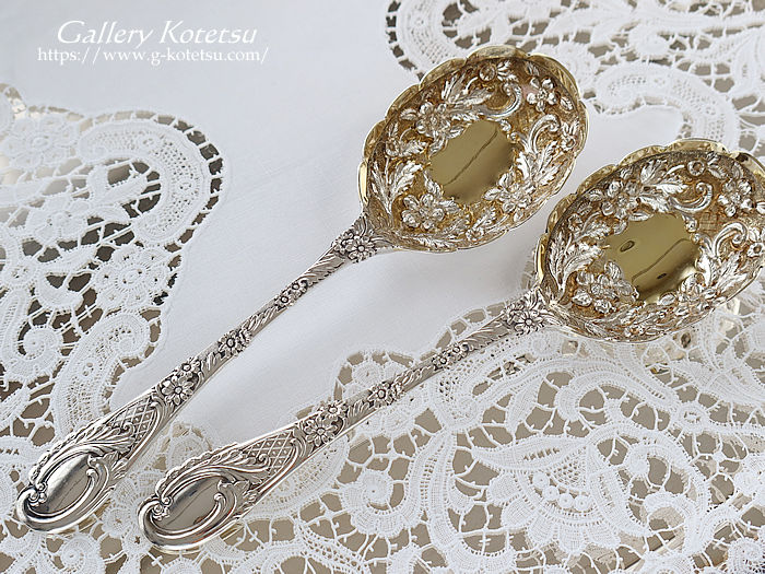 AeB[NVo[ antique silver spoon