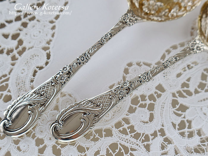 AeB[NVo[ antique silver spoon