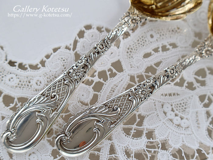 AeB[NVo[ antique silver spoon