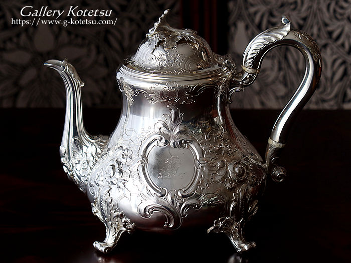 Vo[eB[|bg antique silver teapot