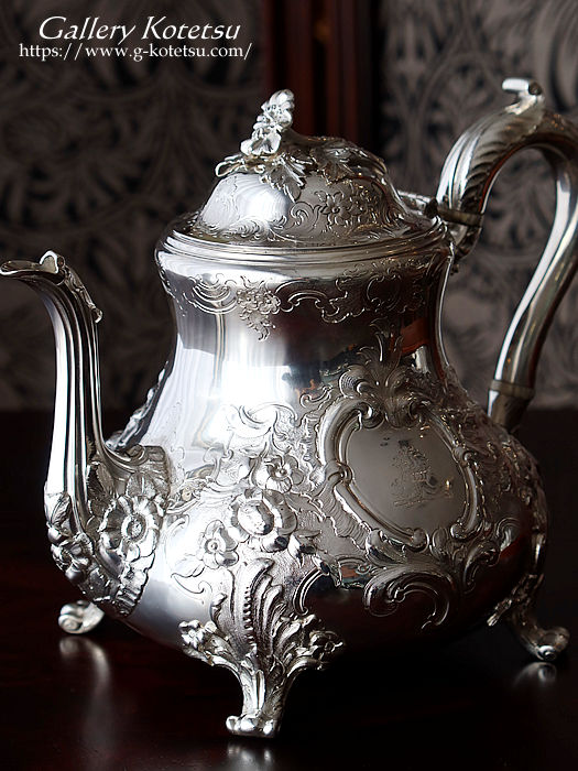 Vo[eB[|bg antique silver teapot