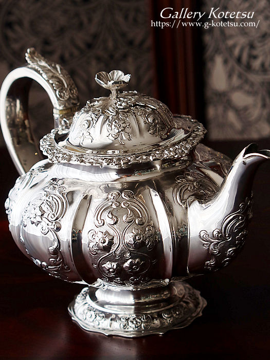 Vo[eB[|bg antique silver teapot