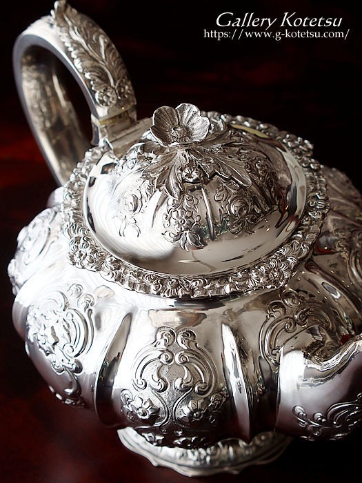 Vo[eB[|bg antique silver teapot