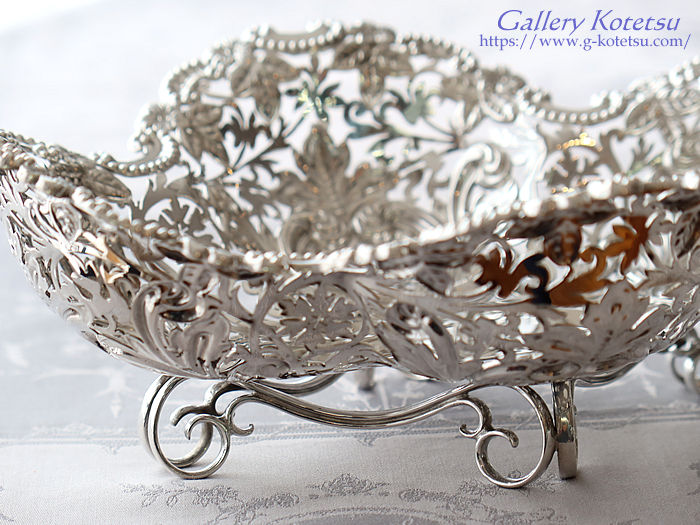 AeB[NVo[oXPbg antique silver basket